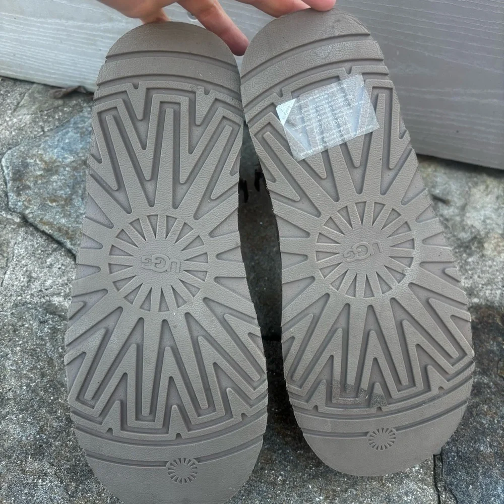 UGG Classic Dipper Platform Boots Size 10 - Picture 13 of 14